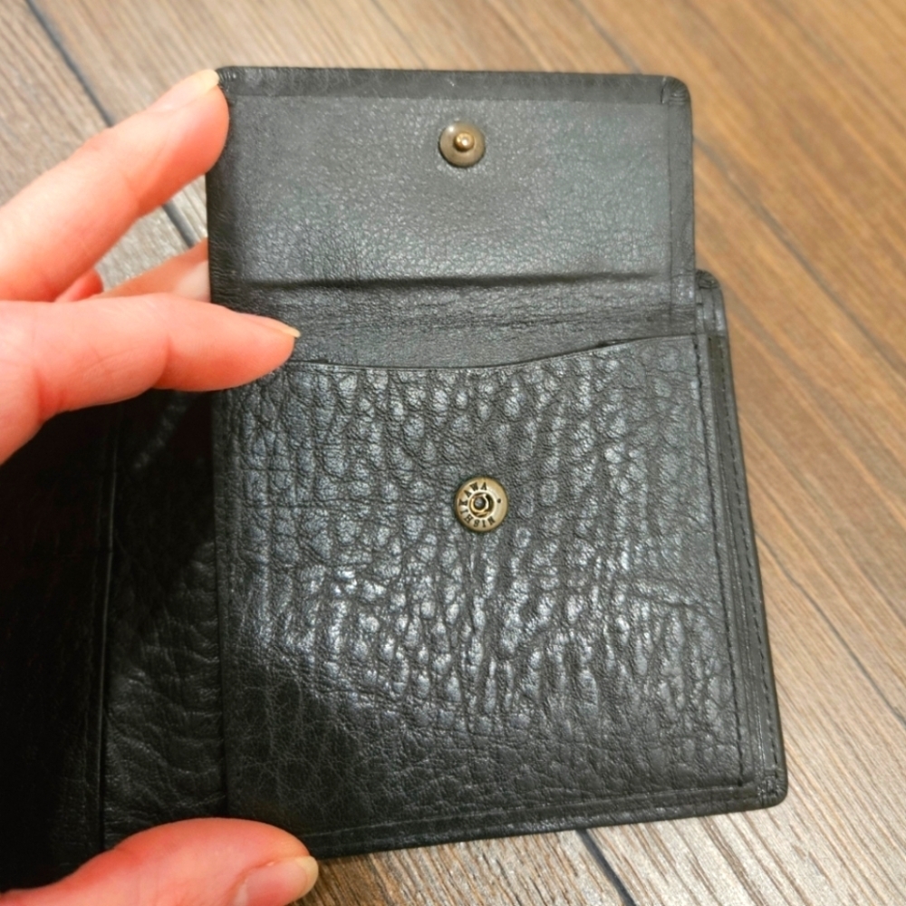 BURBERRYS Vintage Black Leather Bi-Fold Wallet | Mint Condition - Picture 14 of 16